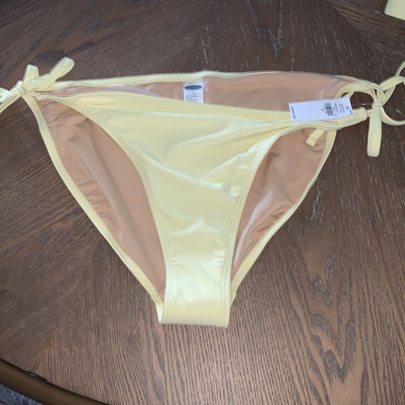 Old Navy Bikini - Medium Bottom - large Top NWT - Picture 11 of 12